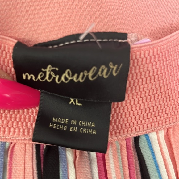 Metroware Pleated Skirt Xl - Picture 2 of 2